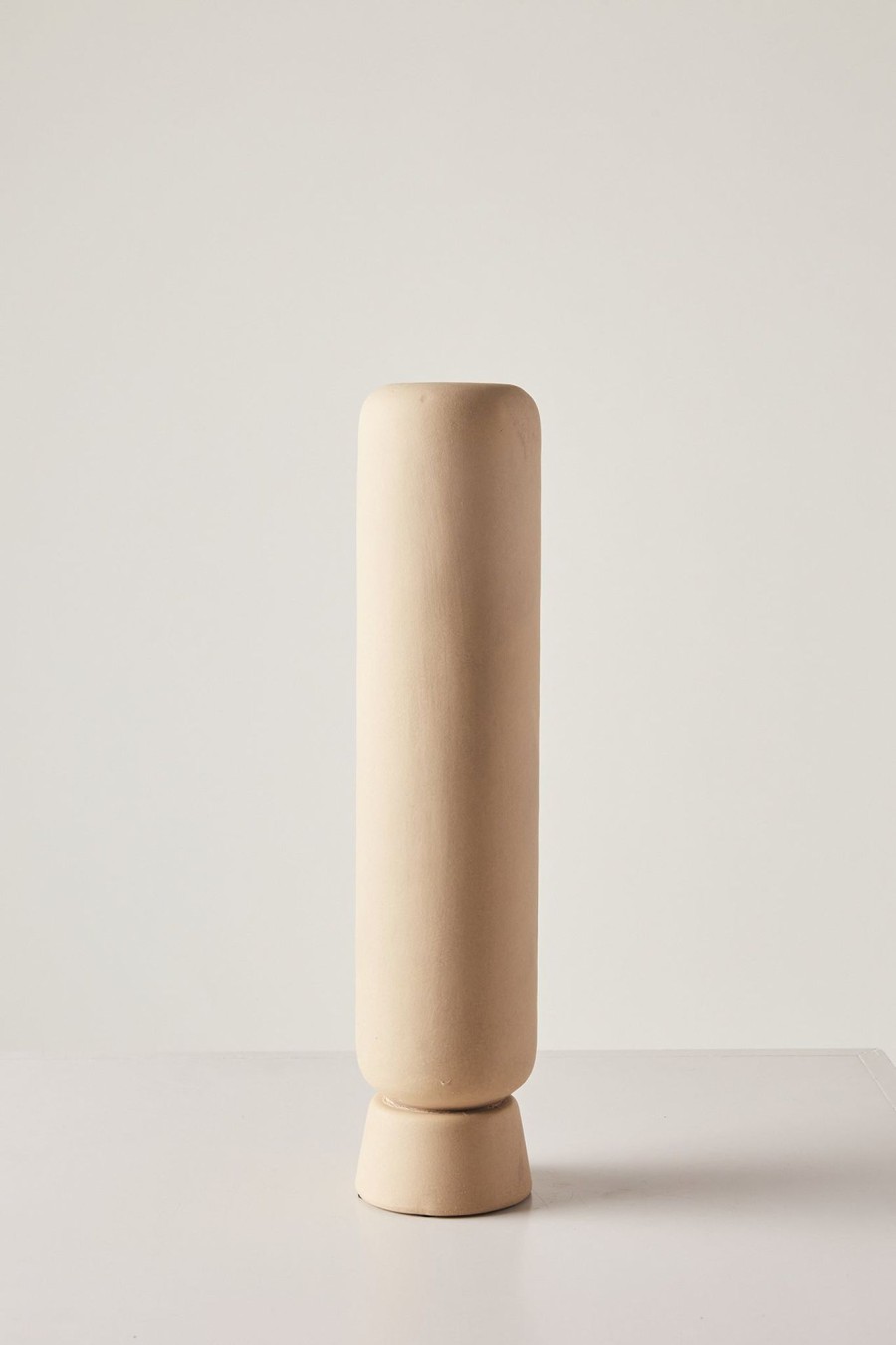 Home + Lifestyle Studio Nordhaven | 101 Copenhagen Tall Kabin Vase In Sand